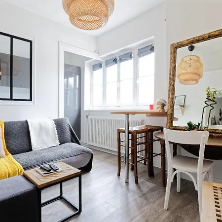 Apartment La Trouv Trouville-sur-Mer